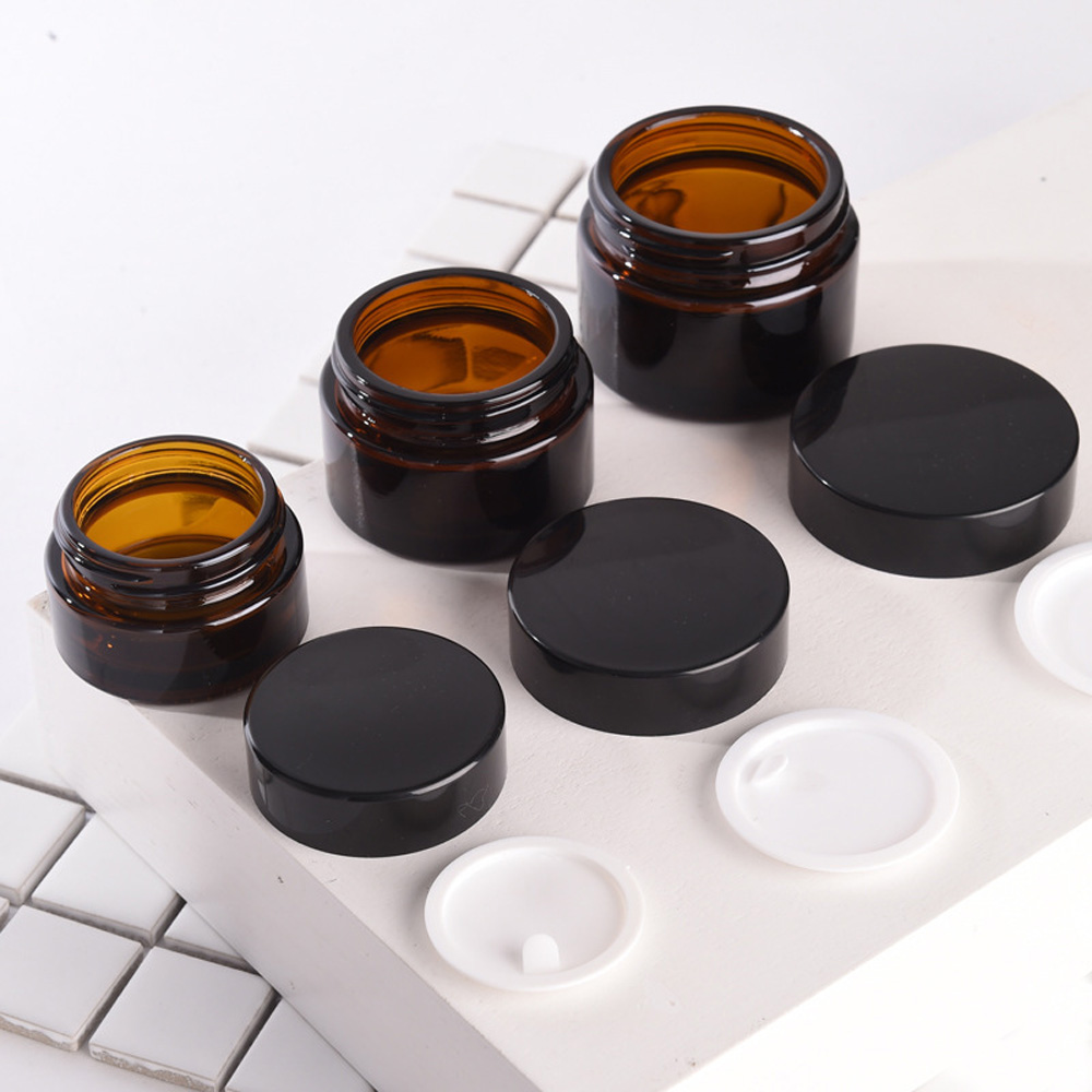 Tazza per candele in vetro di  - Amber Jar Candle recensione e prezzo