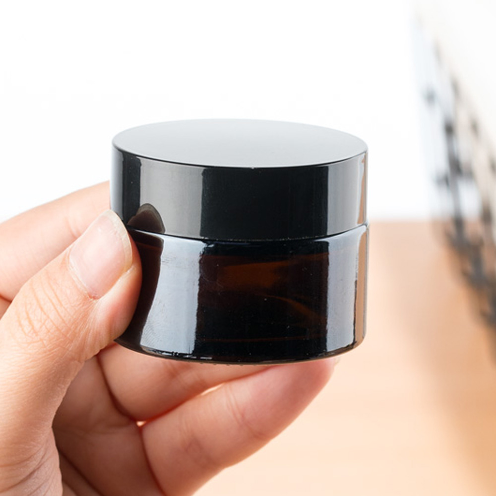 Tazza per candele in vetro di  - Amber Jar Candle recensione e prezzo