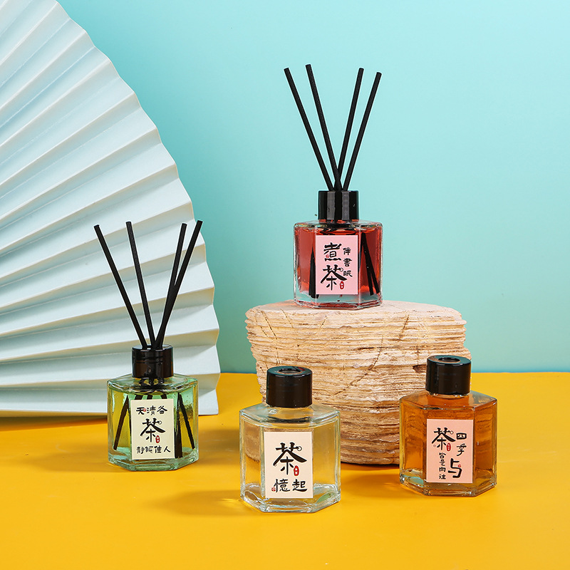 Oli per diffusori di ance seri - Home Fragrance Reed Diffuser recensione e prezzo